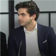 Bachelier en littérature (17 en histoire) et passionné